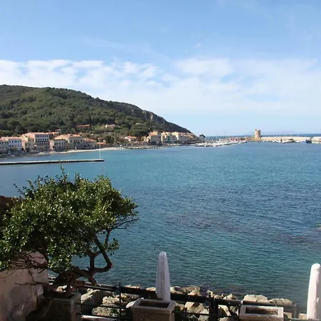 Bilocale 'il Belvedere' ---- A Due Passi Dal Mare Marciana Marina (Isola d'Elba)