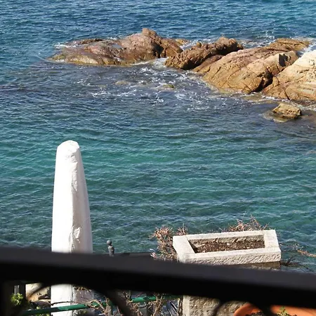 Bilocale 'il Belvedere' ---- A Due Passi Dal Mare Appartamento Marciana Marina (Isola d'Elba)